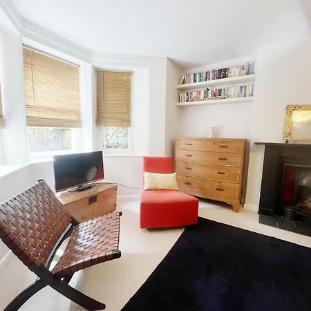 Unique & Homely Suite With Own Access Bristol Luaran gambar